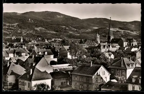 AK Bühl /Baden, Ortsansicht mit Kirche und Schwarzwaldpanorama