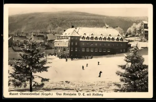 AK Oberwiesenthal, Kreisheim D.T. mit Keilberg, Pächter A. Schulze, Winteransicht