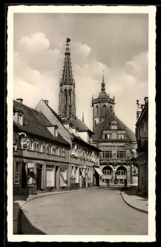 AK Bühl i. Baden, Schwanenstrasse mit Kirche