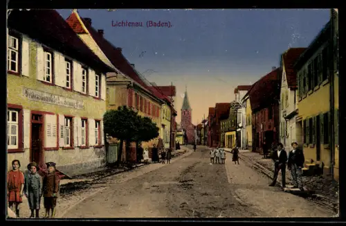 AK Lichtenau /Baden, Strassenpartie mit Seidenwarenfabrik