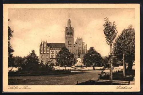 AK Stolp i. Pom., Blick auf das Rathaus