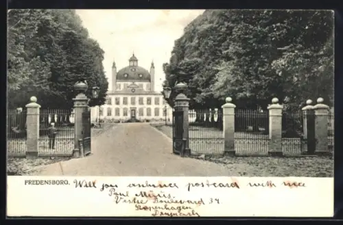 AK Fredensborg, Schloss