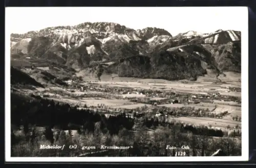 AK Micheldorf, Ortsansicht gegen Kremsmauer