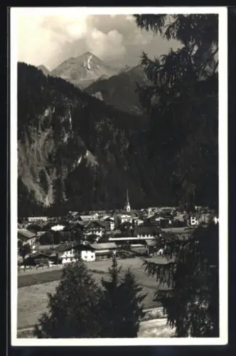 AK Mayrhofen /Zillertal, Teilansicht mit Ahornspitze