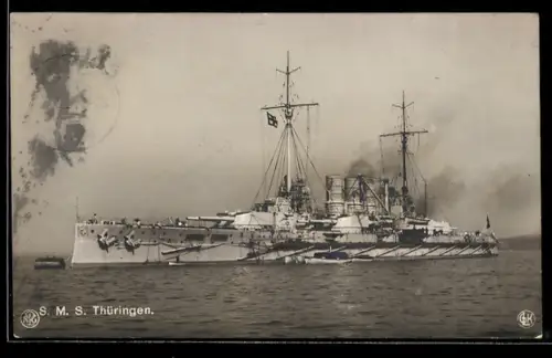 AK Linienschiff SMS Thüringen an der Festmachertonne, Kriegsschiff