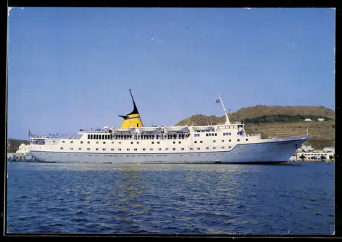 AK Passagierschiff M.S. Aquarius der Hellenic Mediterranean Lines vor Anker liegend