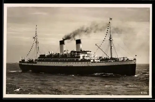 AK Passagierschiff M.S. Monte Olivia in Fahrt in bewegter See