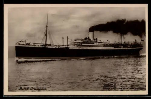 AK Passagierschiff R.M.S. Grampian unter Volldampf fahrend