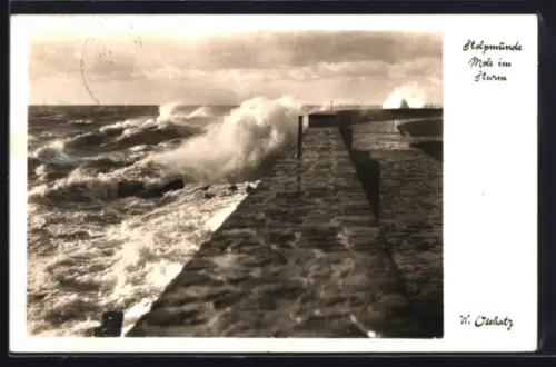 AK Stolpmünde, Mole im Sturm
