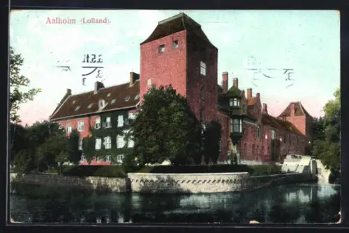 AK Aalholm /Lolland, Et rødt hus