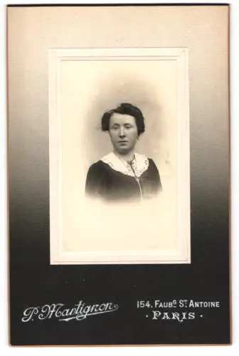 Fotografie P. Martignon, Paris, Faubourg St. Antoine 154, Porträt einer Dame