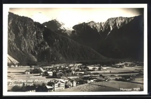 AK Mayrhofen /Zillertal, Totalansicht mit Ahornspitze