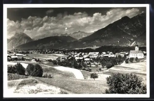 AK Oberperfuss in Tirol, Teilansicht mit Kirche