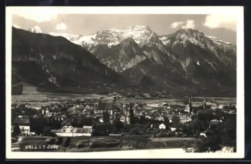 AK Hall i. T., Teilansicht mit Kirche