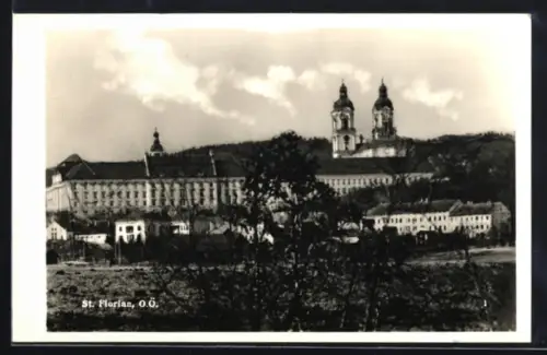 AK St. Florian /O. Ö., Blick zum Stift