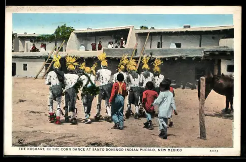AK New Mexico, The Koshare in the Corn Dance at Santo Domingo Indian Pueblo, Indianer