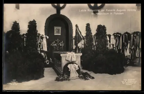 AK Potsdam, Letzte Ruhestätte der Kaiserin Auguste Victoria im Mausoleum