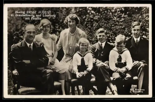 AK Herzog Ernst August von Braunschweig und Lüneburg mit seiner Familie