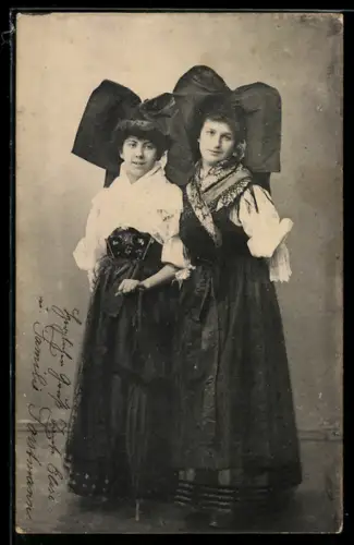 AK Zwei Elsässerinnen in Trachten