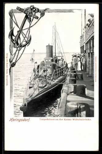 AK Kriegsschiff, Torpedoboot an der Kaiser Wilhelmbrücke in Heringsdorf, im Rahmen mit Anker