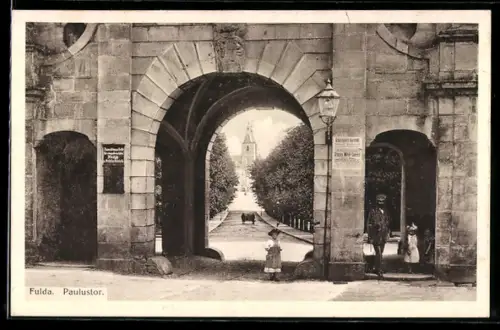 AK Fulda, Blick durchs Paulustor