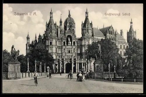 AK Schwerin i. M., Das Grossherzogl. Schloss