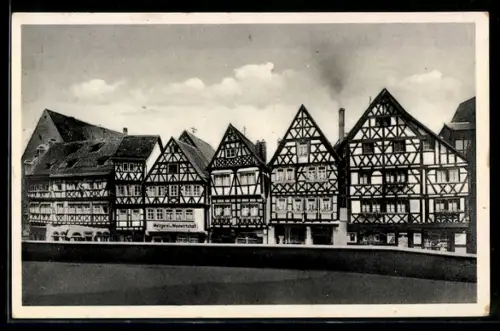 AK Ochsenfurt a. M., Alte Fachwerkhäuser in der Strasse