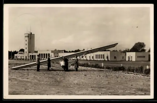 AK Borkenberge, Segelflug-Übungsstelle, Segelflugzeug auf Flugfeld