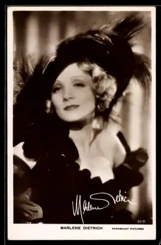 AK Schauspielerin Marlene Dietrich mit Hut