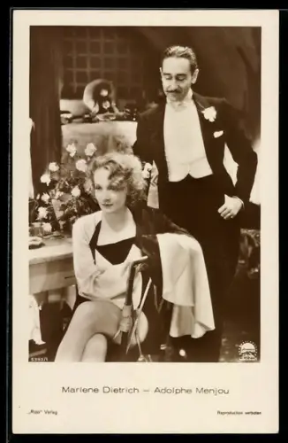 AK Schauspielerin Marlene Dietrich mit Adolphe Menjou