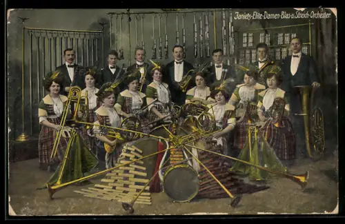 AK Janietz-Elite-Damen-Blas- & Streichorchester mit Instrumenten