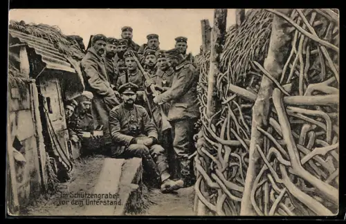 AK Soldaten im Schützengraben vor dem Unterstand