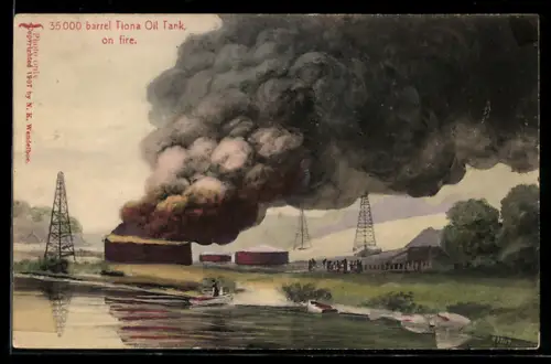 AK 35.000 barrel Tiona Oil Tank on fire