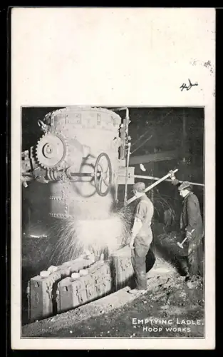 AK Emptying ladle, hoop works