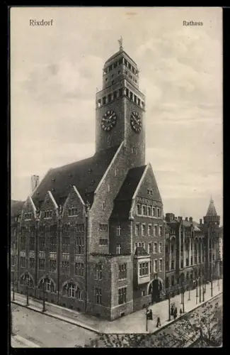 AK Rixdorf, Rathaus mit Strassenpartie
