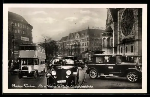 AK Berlin-Charlottenburg, Hotel Gloriapalast an der Kaiser Wilhelm-Gedächtniskirche mit Bus
