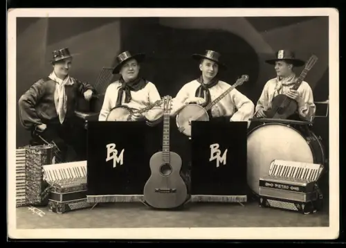AK Berlin, Banjo-Melodiker, Musiker mit Instrumenten
