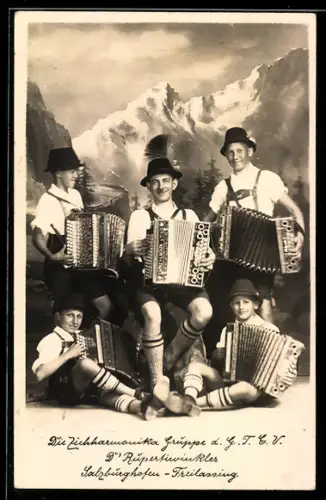 AK Salzburghofen-Freilassing, Zieharmonika-Gruppe d. G. T. E. V. D` Rupertiwinkler, Trachtenkapelle