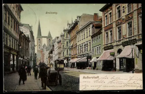 AK Halberstadt, Strassenbahn in der Strasse Breitenweg