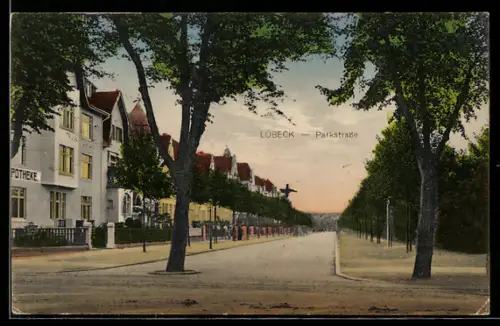 AK Lübeck, Blick in die Parkstrasse mit Apotheke