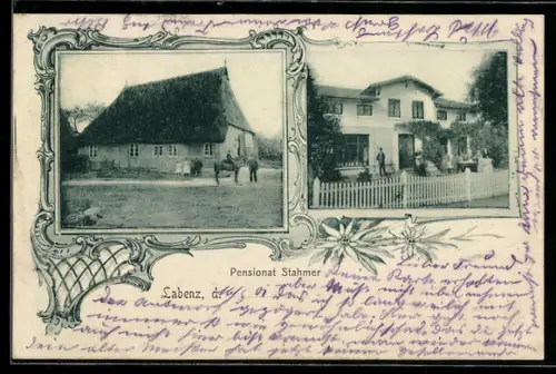 AK Labenz, Pensionat Stahmer, Reetdach-Haus mit Familie u. Pferd, Gebäudeansicht