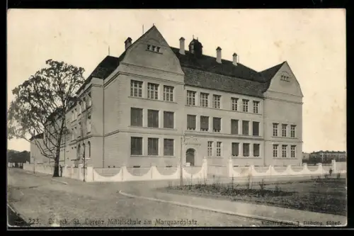 AK Lübeck, St. Lorenz Mittelschule am Marquardplatz