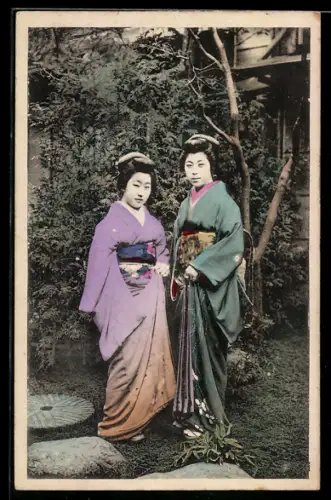 AK Zwei Geisha im Garten