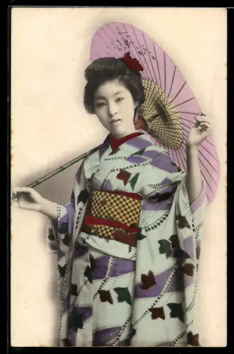 AK Geisha im Kimono mit Schirm