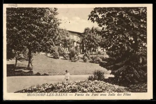 AK Mondorf-les-Bains, Partie du Parc avec Salle des Fêtes