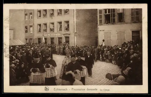 AK Echternach, Procession dansante, Le Cierge