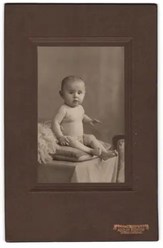 Fotografie Adolph Richter, Leipzig-Lindenau, Merseburger Str. 61, Porträt eines kleinen Kindes