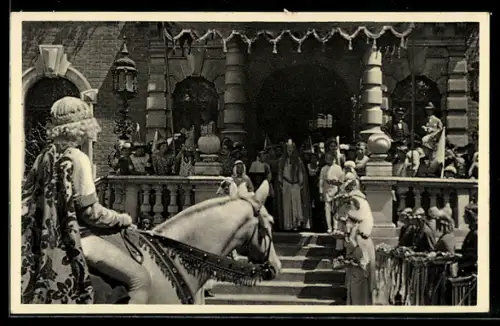 Foto-AK Kaufbeuren, Tänzelfest, Buronia entbietet König Konradin den Willkommensgruss am Rathaus