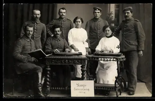 AK Soldaten und Schwestern vom Roten Kreuz mit Zither