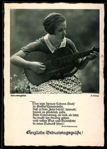 AK Junge Dame mit Gitarre